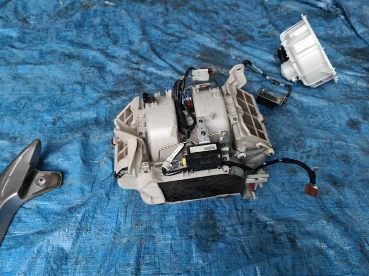 Мотор печки Хонда Легенд в Киселевске 206136